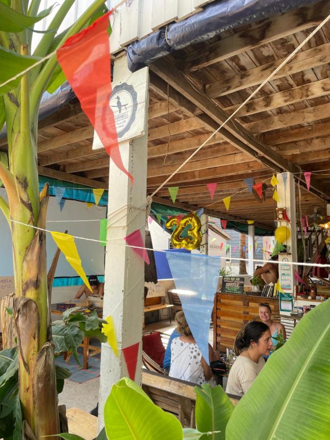 קו רונג סנלואם The Hornbill Hostel מראה חיצוני תמונה