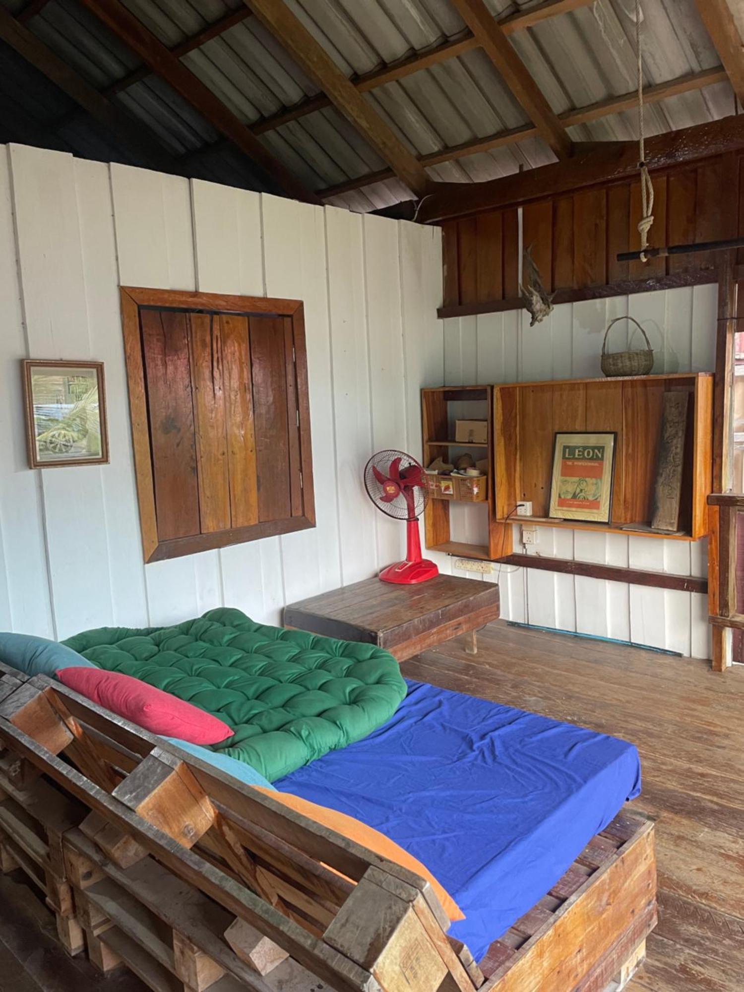 קו רונג סנלואם The Hornbill Hostel מראה חיצוני תמונה