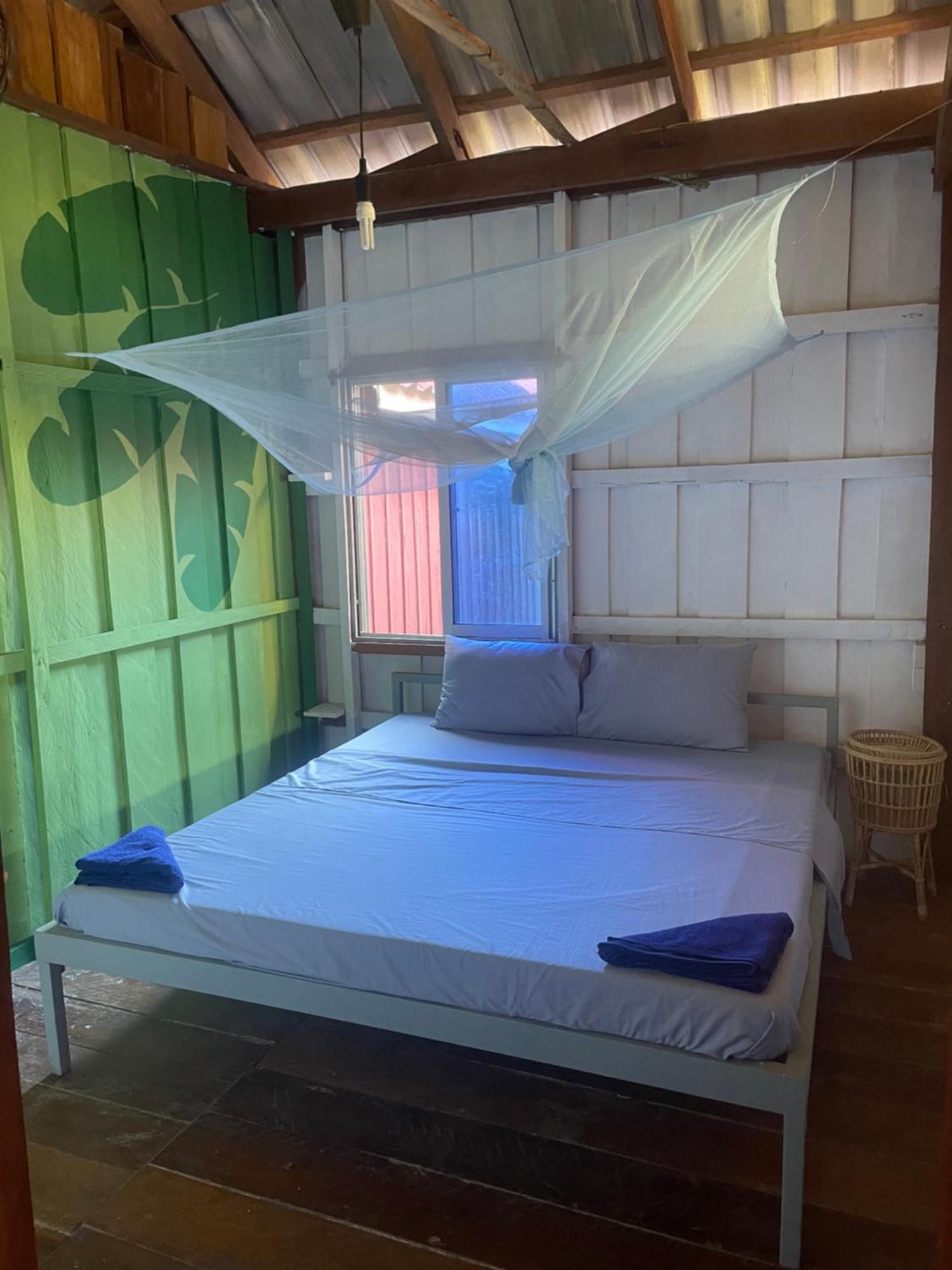 קו רונג סנלואם The Hornbill Hostel מראה חיצוני תמונה