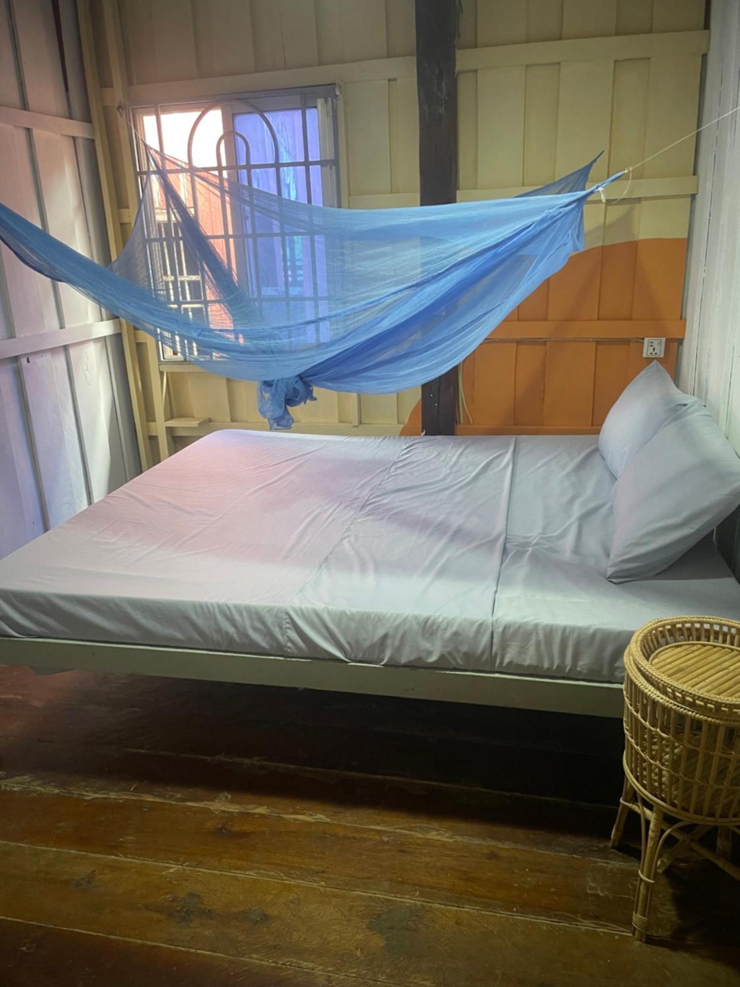קו רונג סנלואם The Hornbill Hostel חדר תמונה